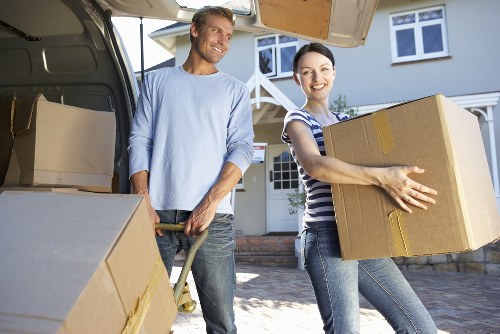 Local moving van serving Harrow and nearby areas